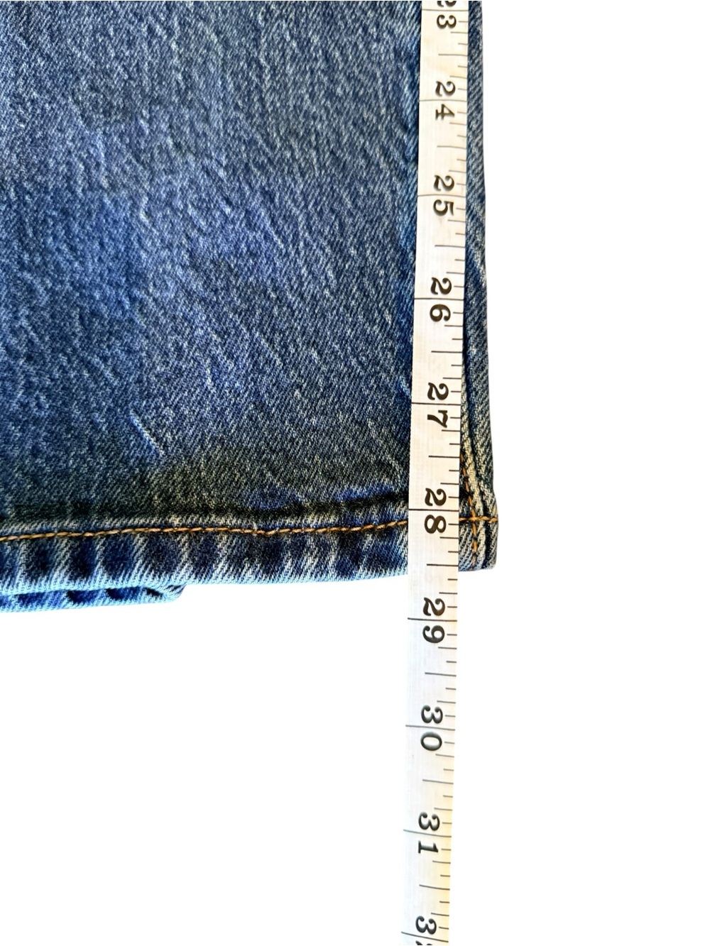 Levi’s 501 Curve Studded Jeans Size 28 Medium Wash Straight Leg Vintage Style - Picture 12 of 12
